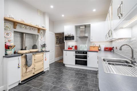 5 bedroom semi-detached house for sale, Bath Road, Keynsham, Bristol