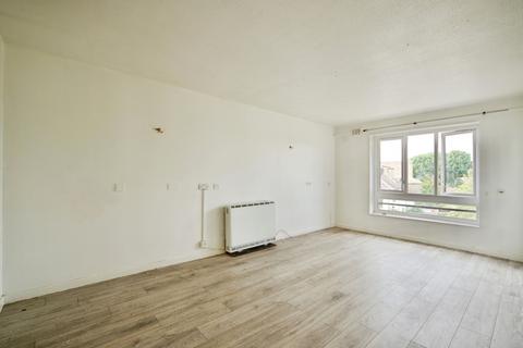 2 bedroom flat for sale, Cambridge Road, LONDON, London, E11