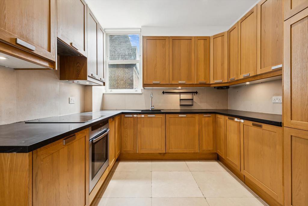 Apartment in Marylebone - View 4