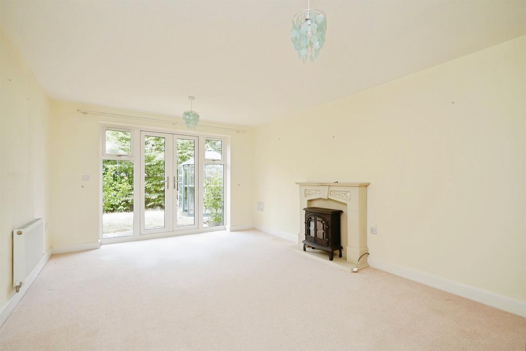 House in Bicester - View 3