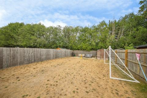 4 bedroom semi-detached house for sale, Ivan Blatny Close, IPSWICH