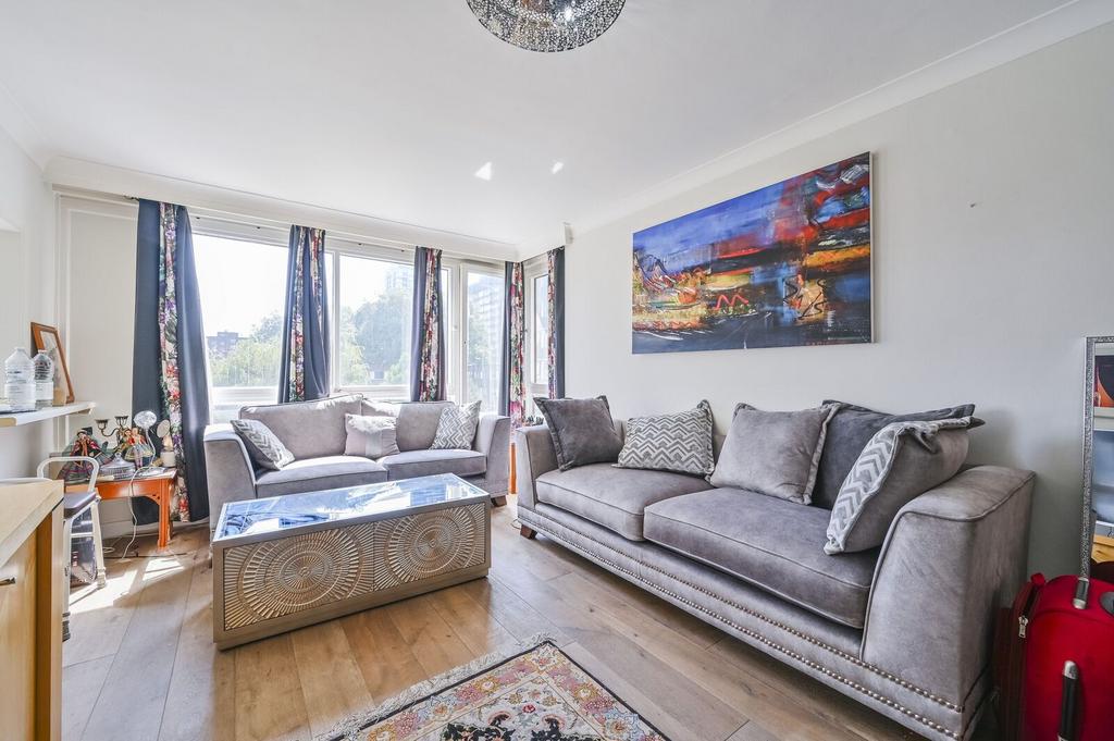 Apartment in London - View 5
