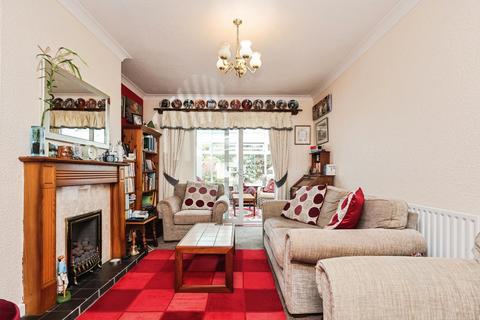 3 bedroom semi-detached house for sale, Warley Croft, Oldbury, West Midlands, B68