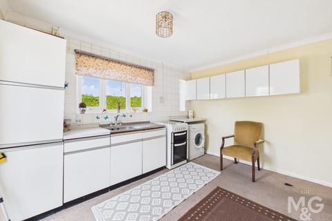 2 bedroom detached bungalow for sale, The Street, Bury St. Edmunds IP31