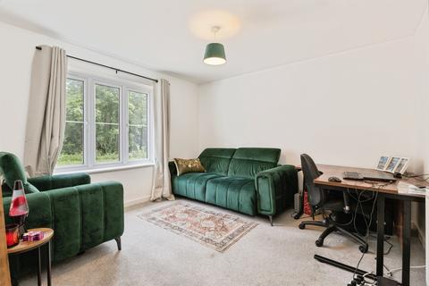 3 bedroom semi-detached house for sale, Snapdragon Close, ATTLEBOROUGH