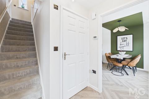 3 bedroom semi-detached house for sale, Ixworth Road, Bury St Edmunds IP31