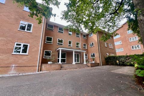 3 bed flat/apartment for rent in Fairview Park, Poole, BH14