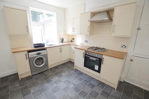 3 bedroom terraced house to rent, Dovercourt Road, Sheffield, S2
