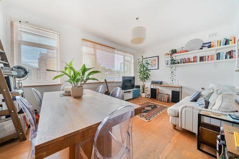 Amott Road, Peckham Rye, London, SE15