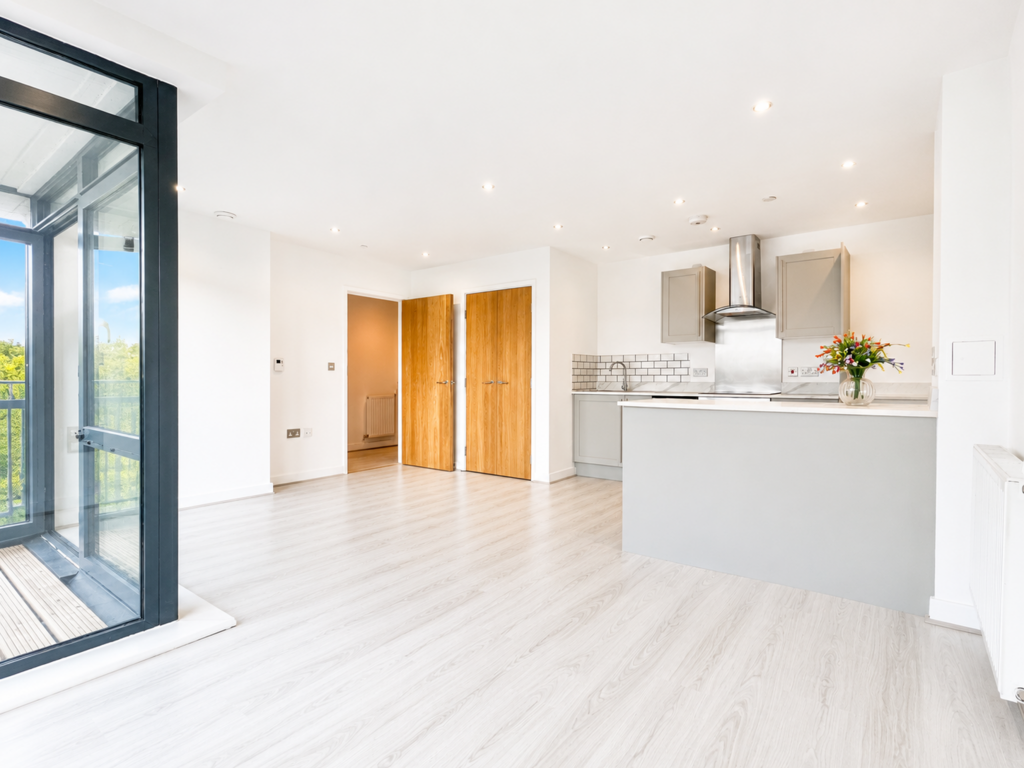 Apartment in Enfield - View 4