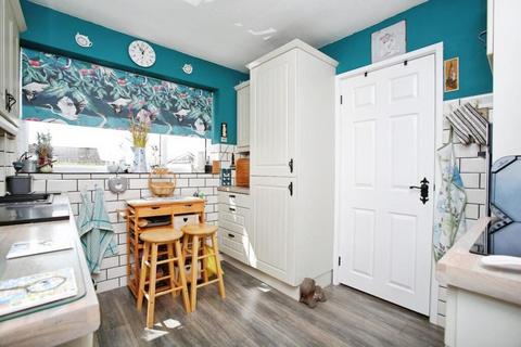 3 bedroom semi-detached house for sale, Rainborough Road, Wath-upon-Dearne, Rotherham, S63