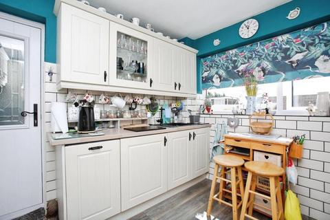 3 bedroom semi-detached house for sale, Rainborough Road, Wath-upon-Dearne, Rotherham, S63