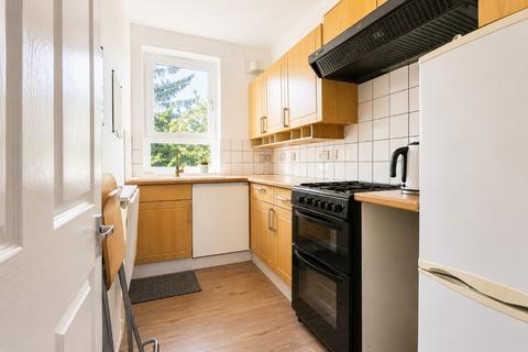 1 bedroom flat to rent, Loganlea Drive, Restalrig, Edinburgh, EH7