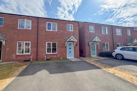 3 bedroom semi-detached house for sale, Clos Lowri, Hope, Wrexham