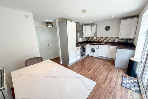 3 bedroom semi-detached house for sale, Clos Lowri, Hope, Wrexham