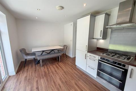 3 bedroom semi-detached house for sale, Clos Lowri, Hope, Wrexham