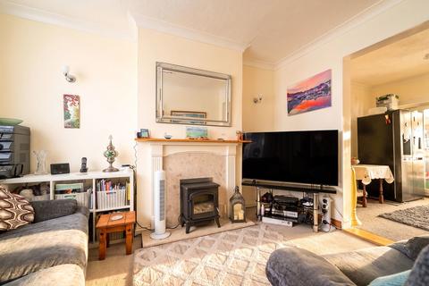 3 bedroom semi-detached house for sale, Yoxall Road, Shirley