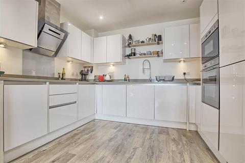 1 bedroom flat for sale, 160 Newmarket Road, Cambridge