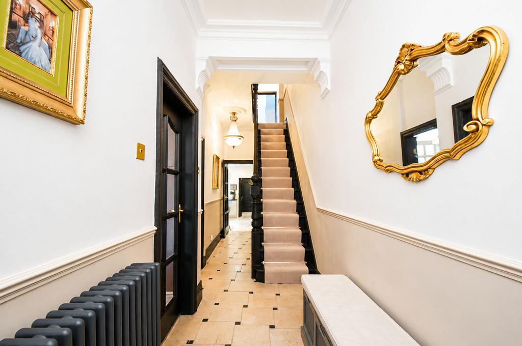 House in Salford, Greater Manchester - More