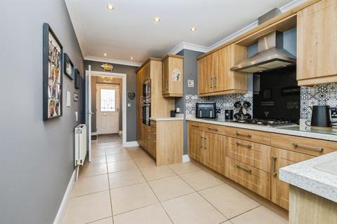 3 bedroom detached bungalow for sale, Lawson Court, Dunholme, Lincoln