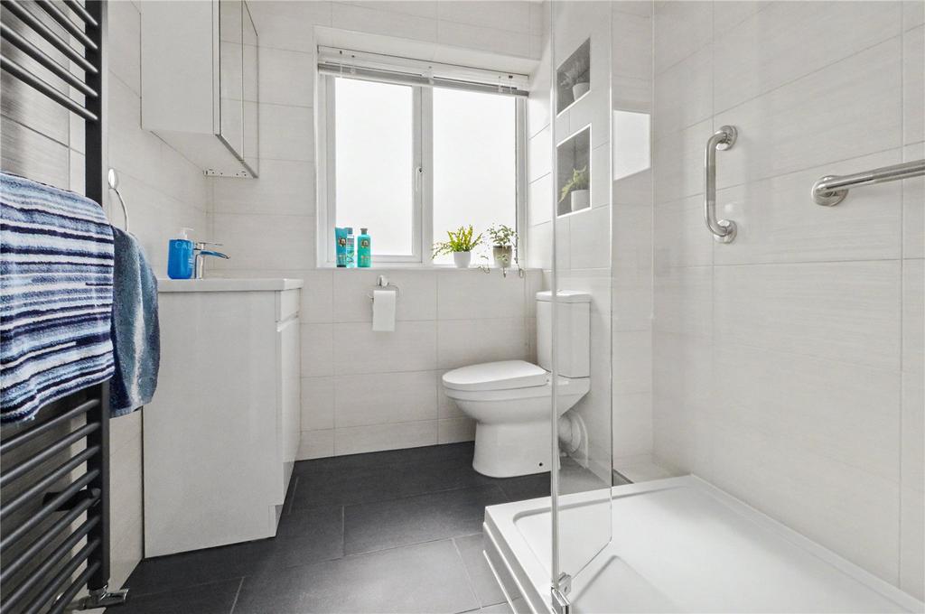 House in Leeds, Howlett Cross - View 4