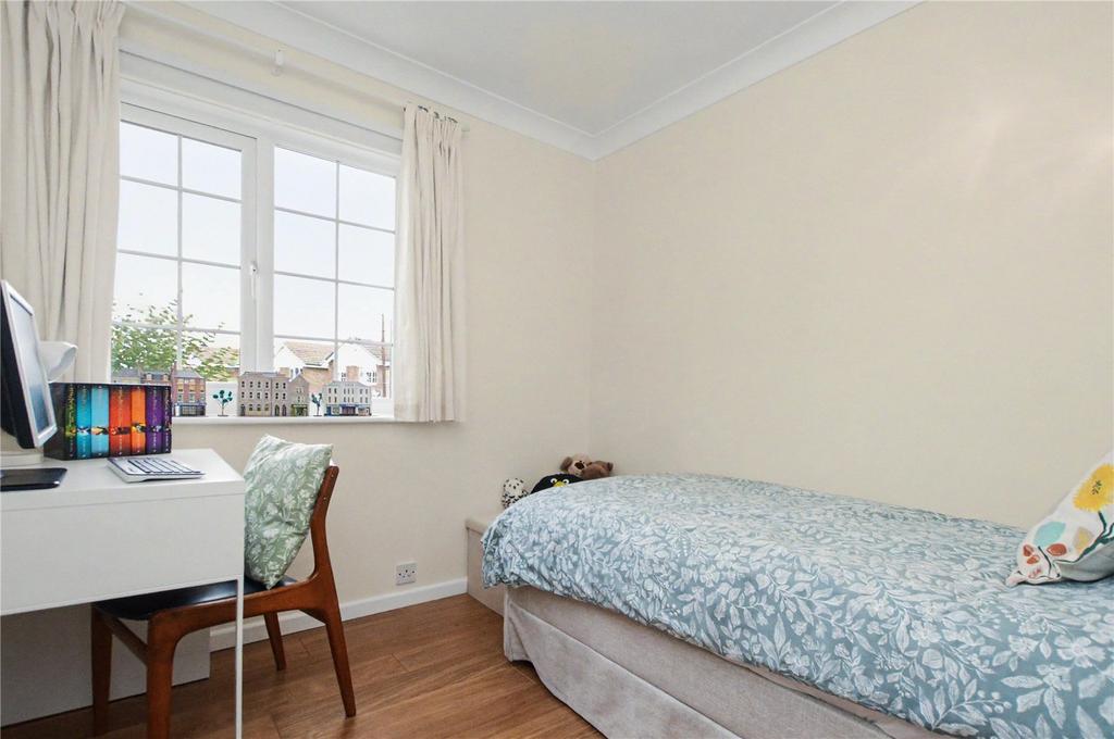 House in Leeds, Howlett Cross - View 5