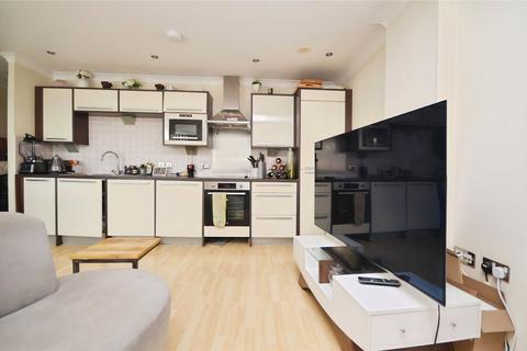 2 bedroom apartment to rent, Wells Crescent, Marconi Plaza, Chelmsford, Essex, CM1