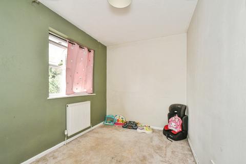 2 bedroom semi-detached house for sale, Bergman Close, Swindon