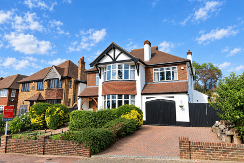 4 bedroom detached house for sale, Kenwood Drive, Beckenham, BR3