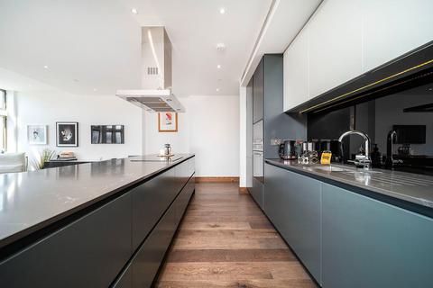 2 bedroom apartment for sale, Hanway Street, London, W1T