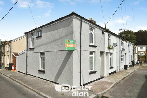 2 bedroom end of terrace house for sale, Cross Margaret Street, Merthyr Tydfil