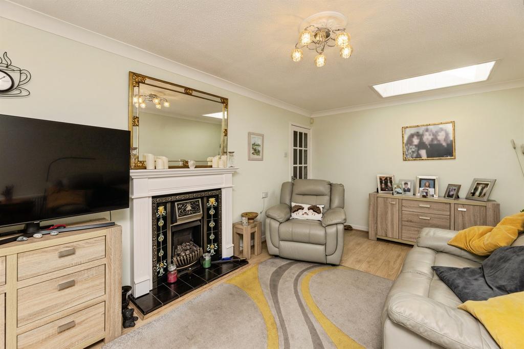 House in Barnsley - View 2
