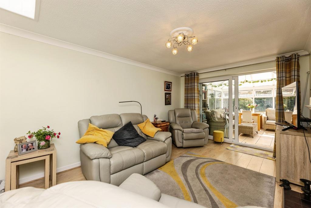 House in Barnsley - View 4