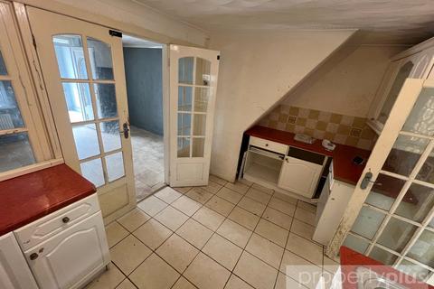 2 bedroom terraced house for sale, High Street, Tonyrefail, Rhondda Cynon Taff, CF39