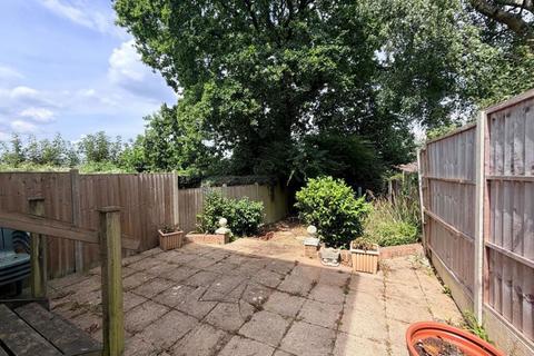 1 bedroom maisonette for sale, 30 Bond Road, Southampton, Hampshire, SO18 1LQ