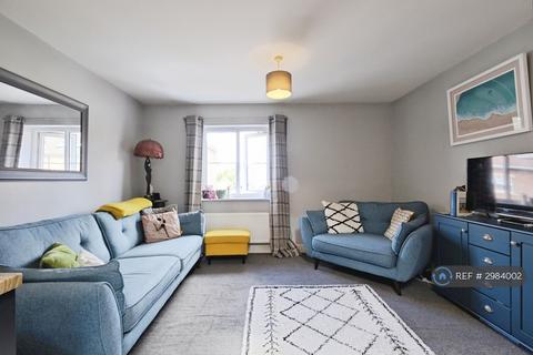 2 bedroom maisonette to rent, Chelsea Gardens, Bournemouth, BH8