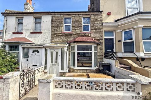 2 bed house for rent in Beamsley Road, Eastbourne BN22