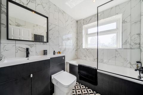 4 bedroom end of terrace house for sale, Broadheath Drive, Chislehurst, Kent, BR7