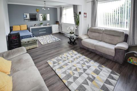 3 bedroom semi-detached house for sale, Lincoln Green, Skegness PE25