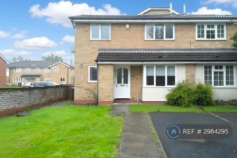 2 bedroom terraced house to rent, Orient Court, Telford, TF7