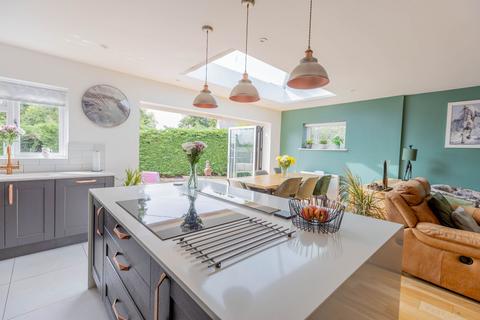 4 bedroom detached bungalow for sale, Manor Park, Great Somerford, SN15