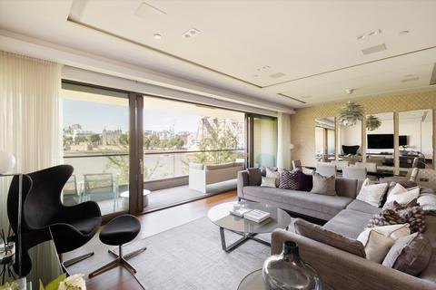 undefined, Blenheim House, London SE1