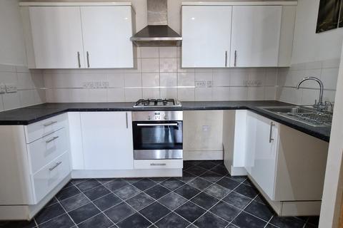 2 bedroom apartment to rent, Griffin Court, Northfleet DA11