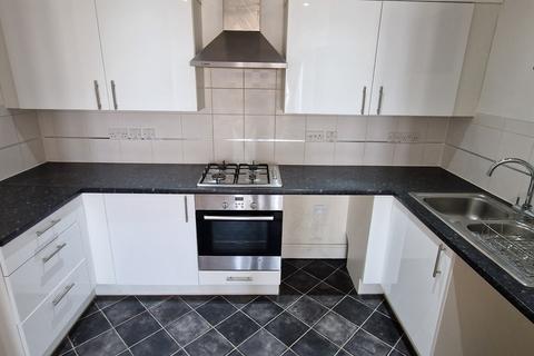 2 bedroom apartment to rent, Griffin Court, Northfleet DA11