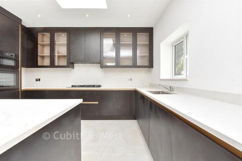 6 bedroom semi-detached house for sale, Cobham Road, Fetcham KT22