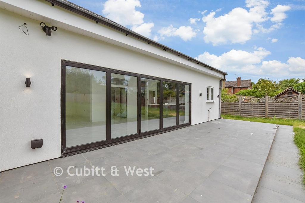 Patio / Decking