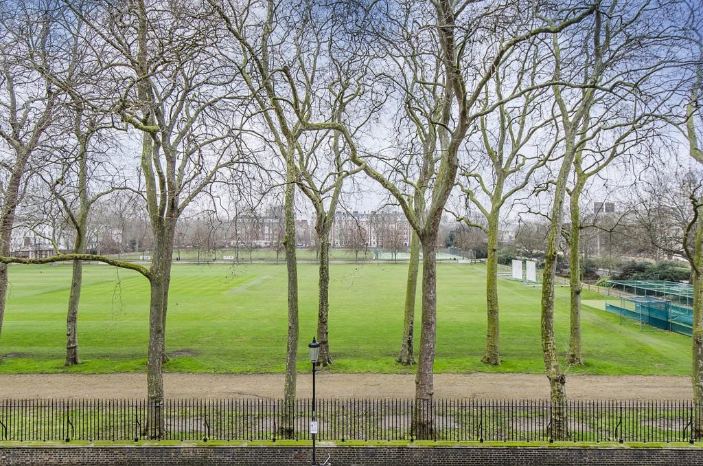 Apartment in London - View 3