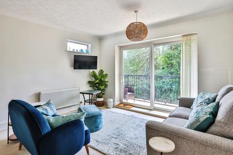 2 bedroom flat for sale, Burton Road, Branksome Park, Poole, Dorset, BH13