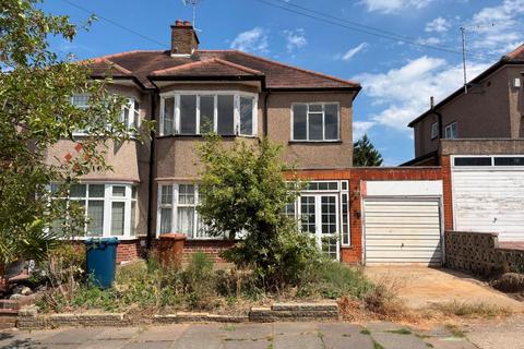 11 The Ridgeway, North Harrow, Harrow, Middlesex, HA2 7QL