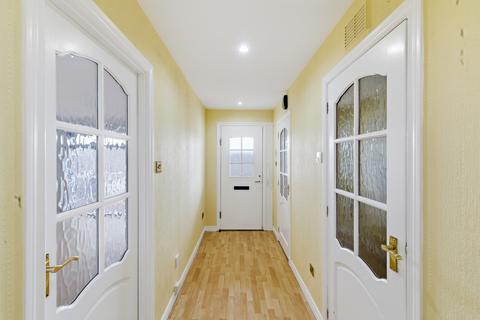 2 bedroom bungalow for sale, 6 Millhall Crescent, Dundee, DD2 1TN